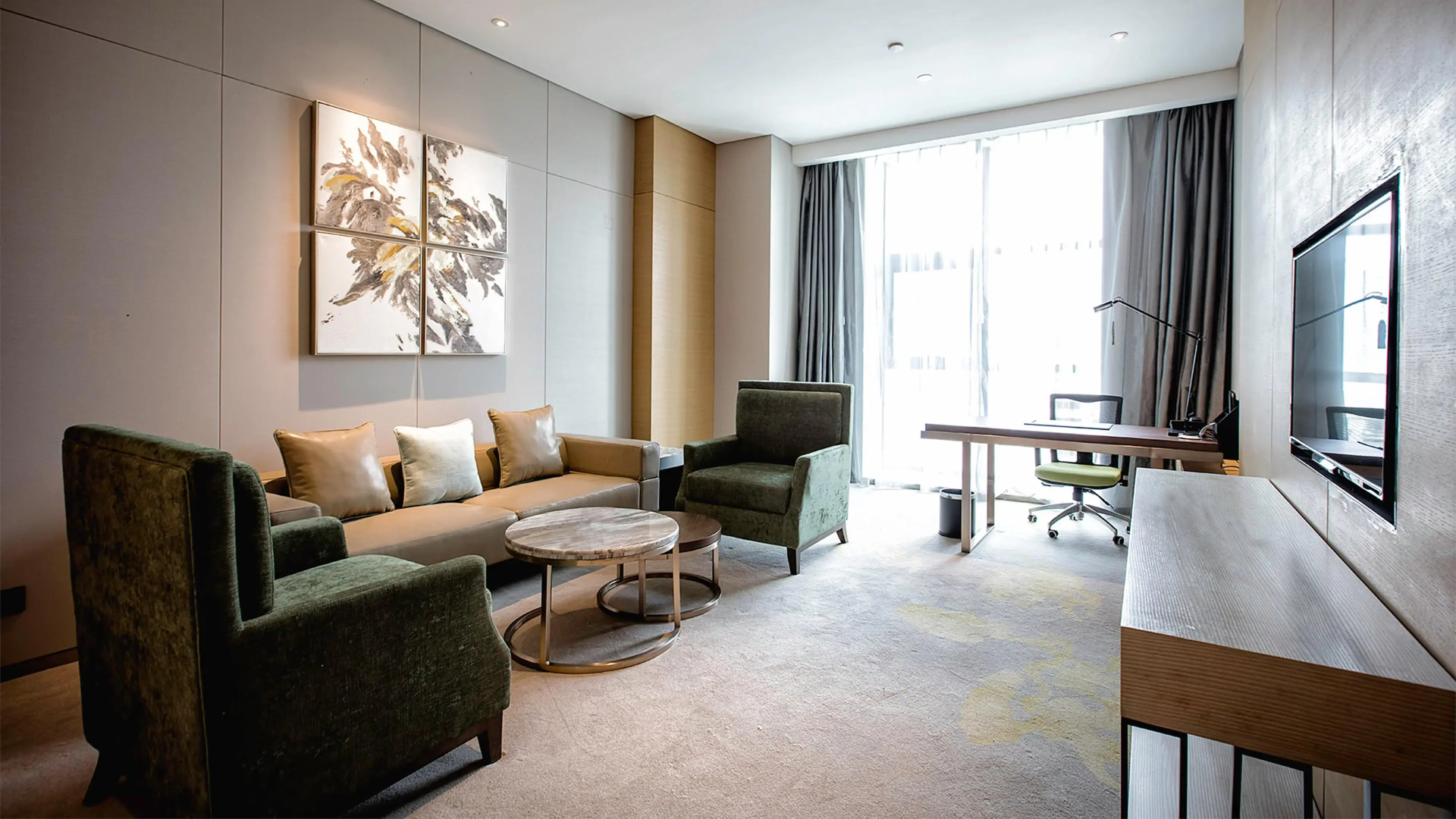 Holiday Inn Baoji Central