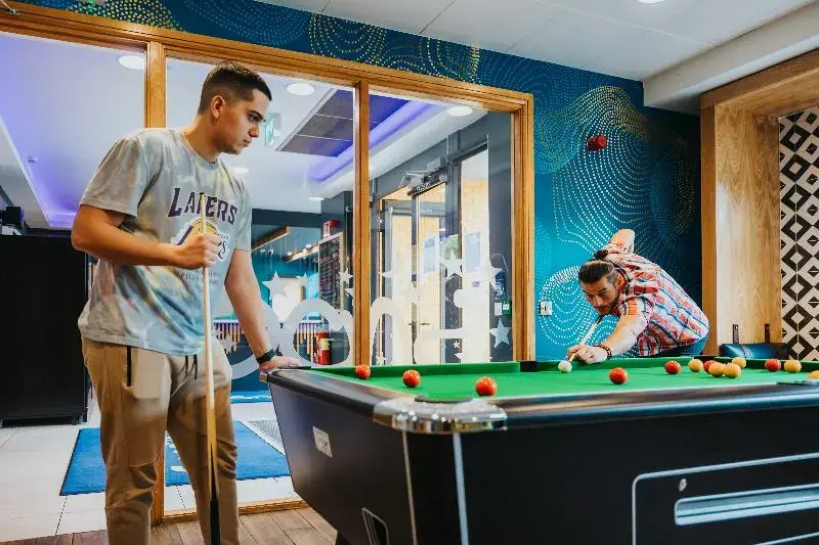 Snoozles Hostel