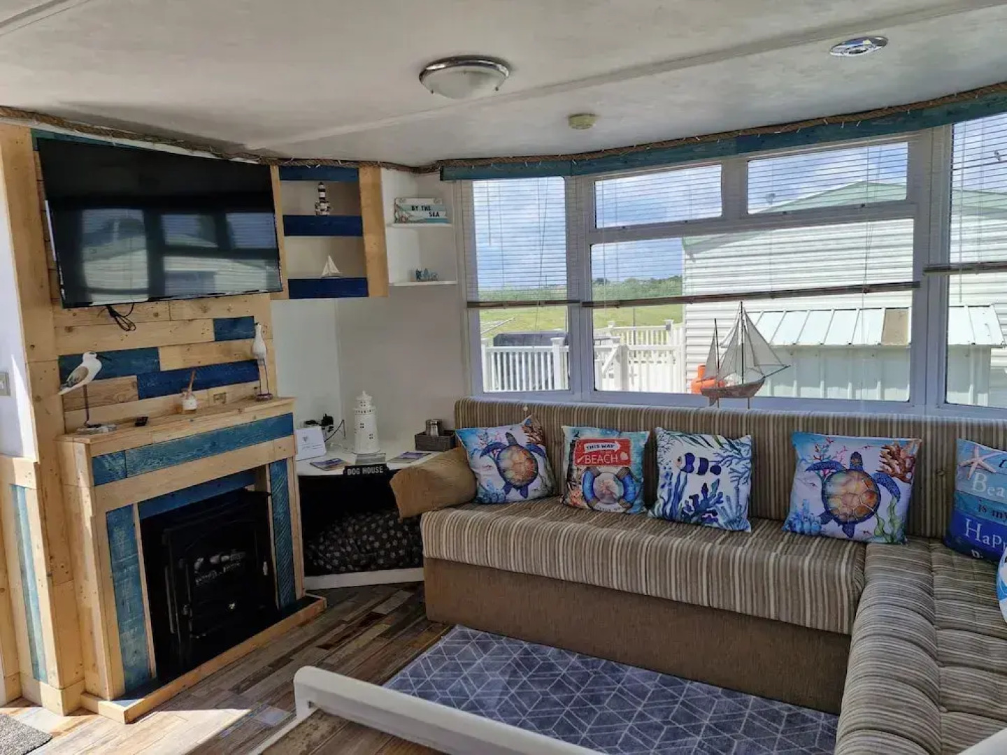 Driftwood Cabin - Dog Friendly, Anderby Creek