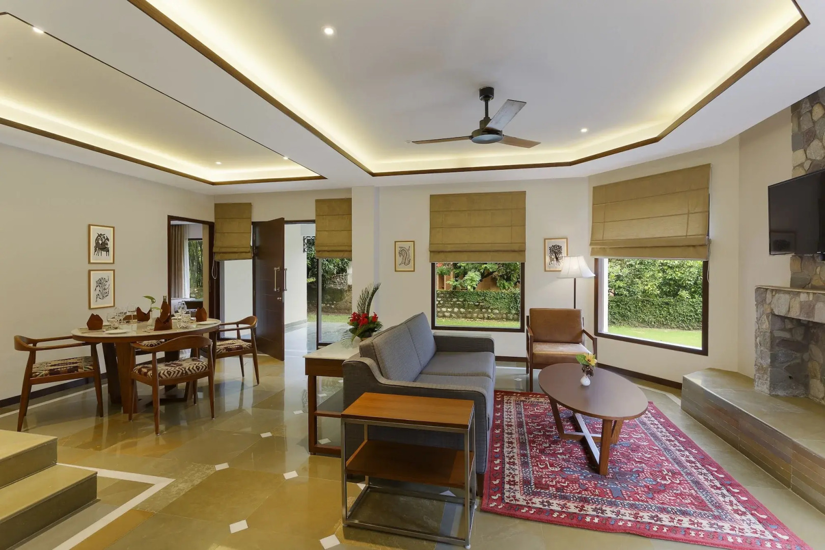 The Riverview Retreat, Corbett