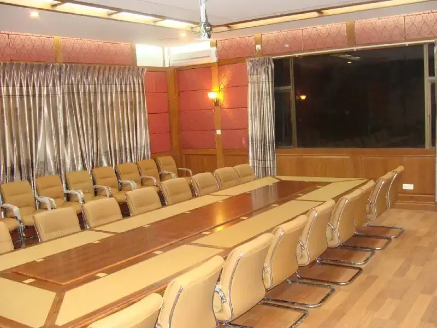 Golden Myanmar Hotel