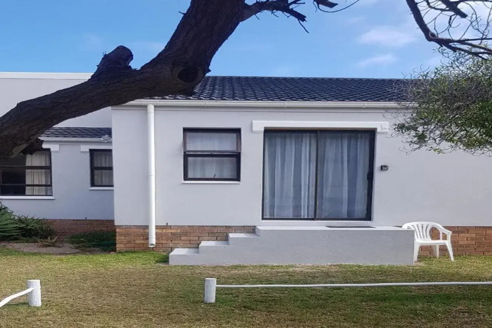 4 On Hoffman Seaview