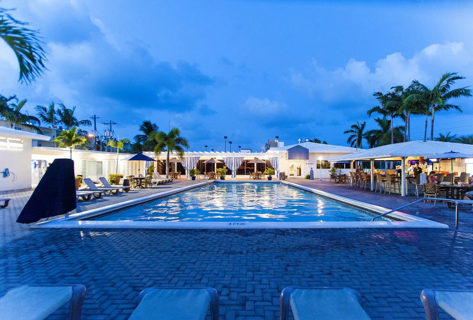 Skipjack Resort & Marina