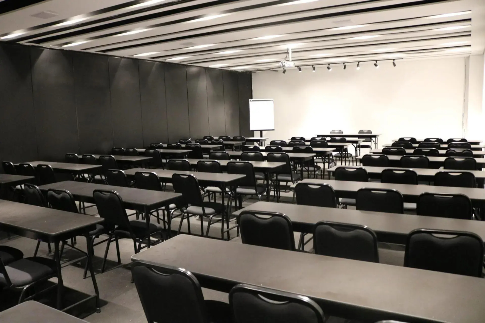 Imperial Palace Hotel