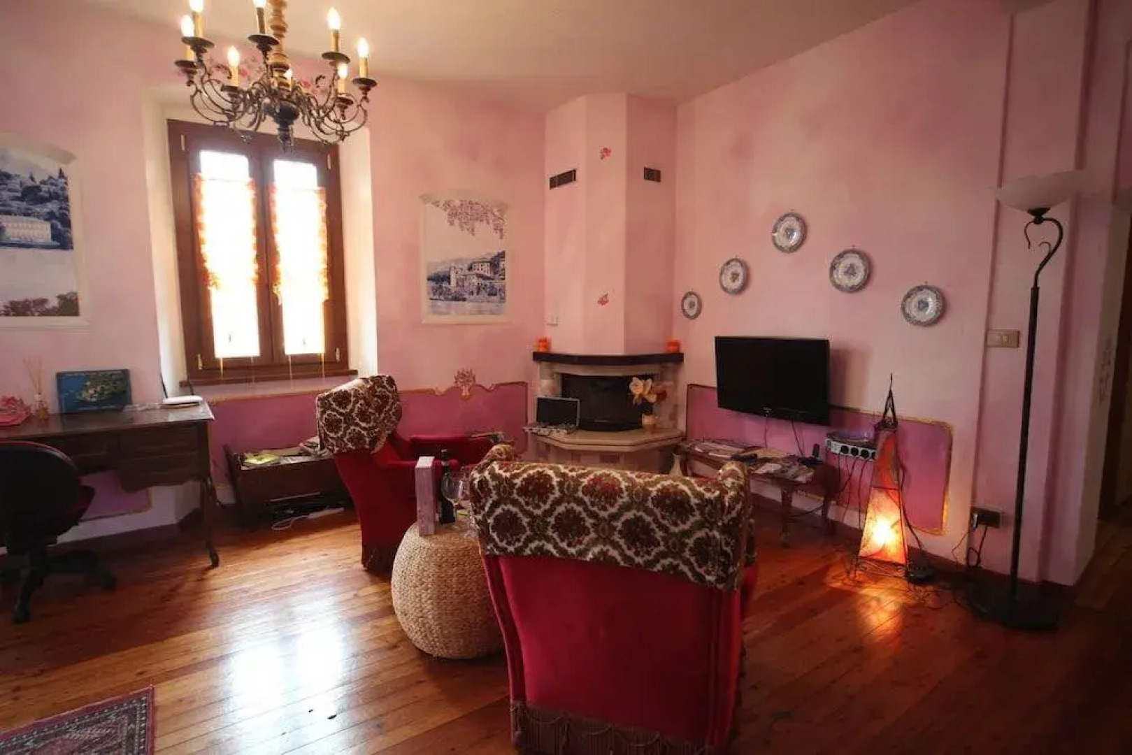 Azalea & Glicine House