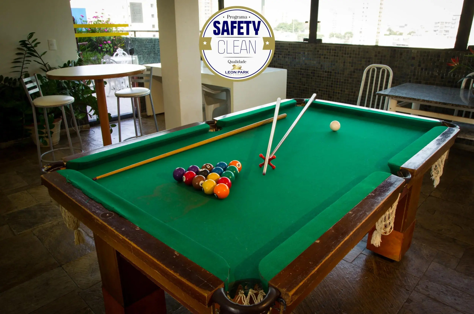 Leon Park Hotel e Convenções