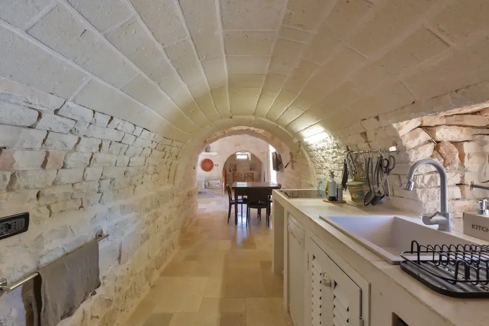 3565 A Piedi Scalzi nel Trullo by Perle di Puglia