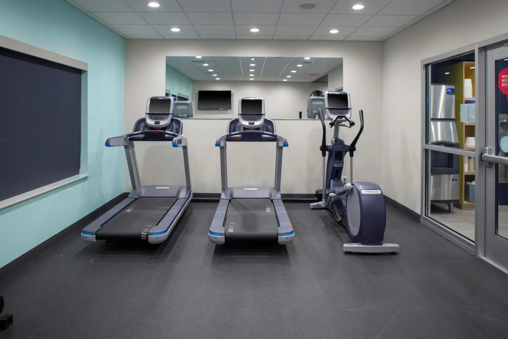 Tru by Hilton Farmville