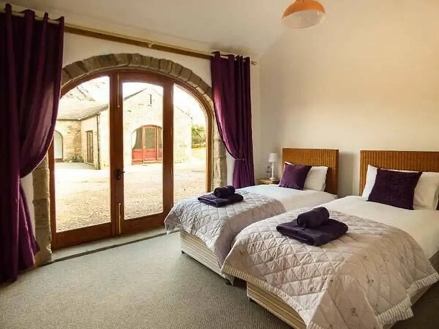 The Stables at Larklands