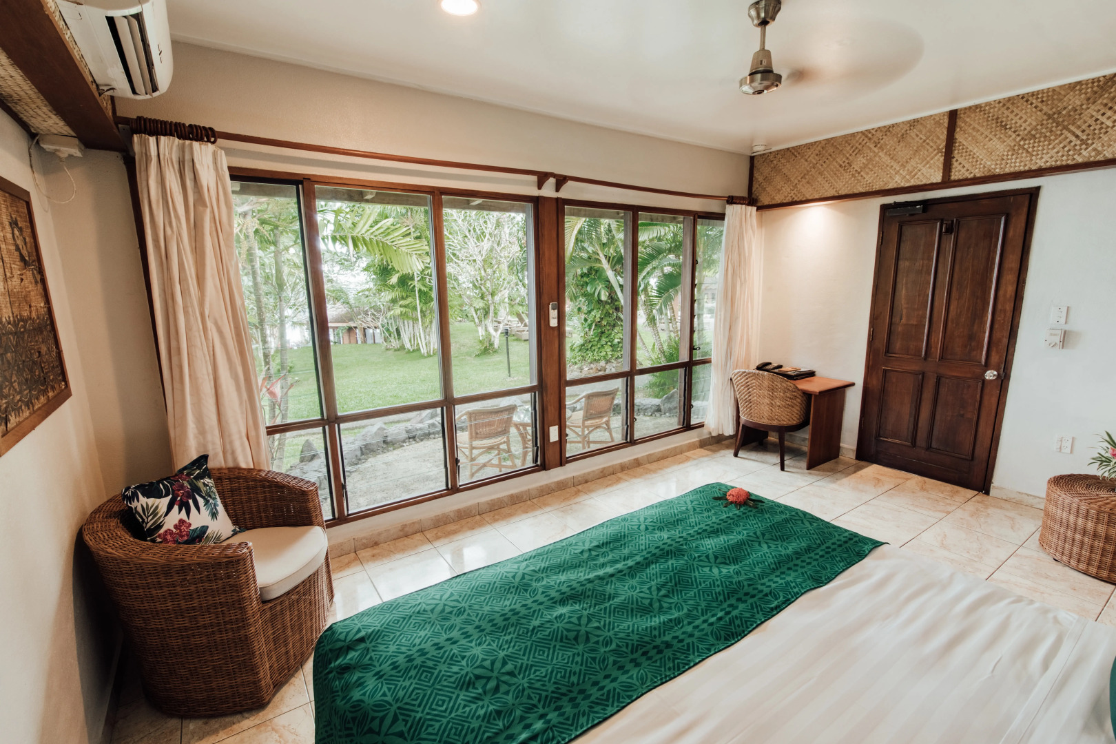 Sinalei Reef Resort & Spa