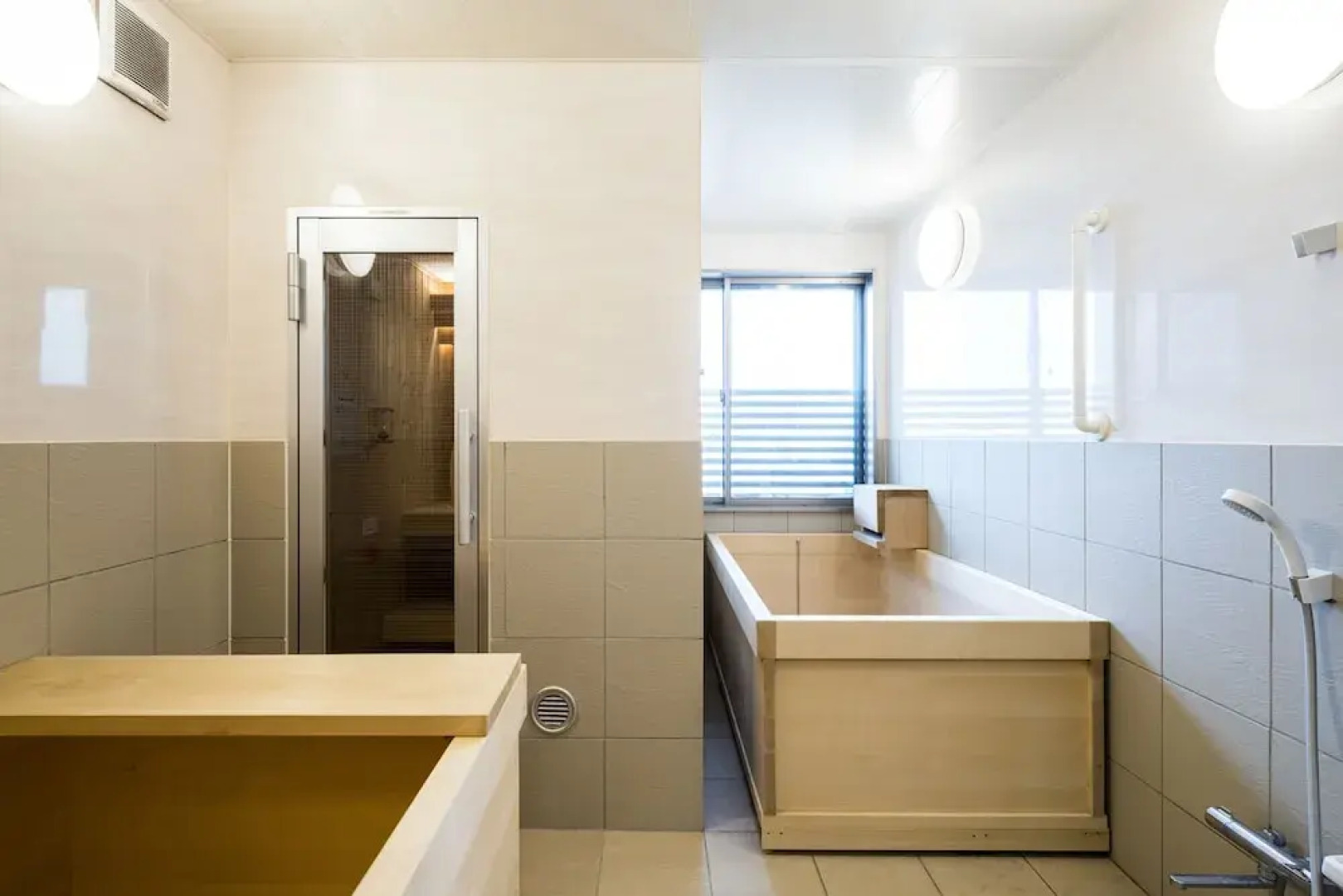 Oceanfront Villa Hale Kahakai