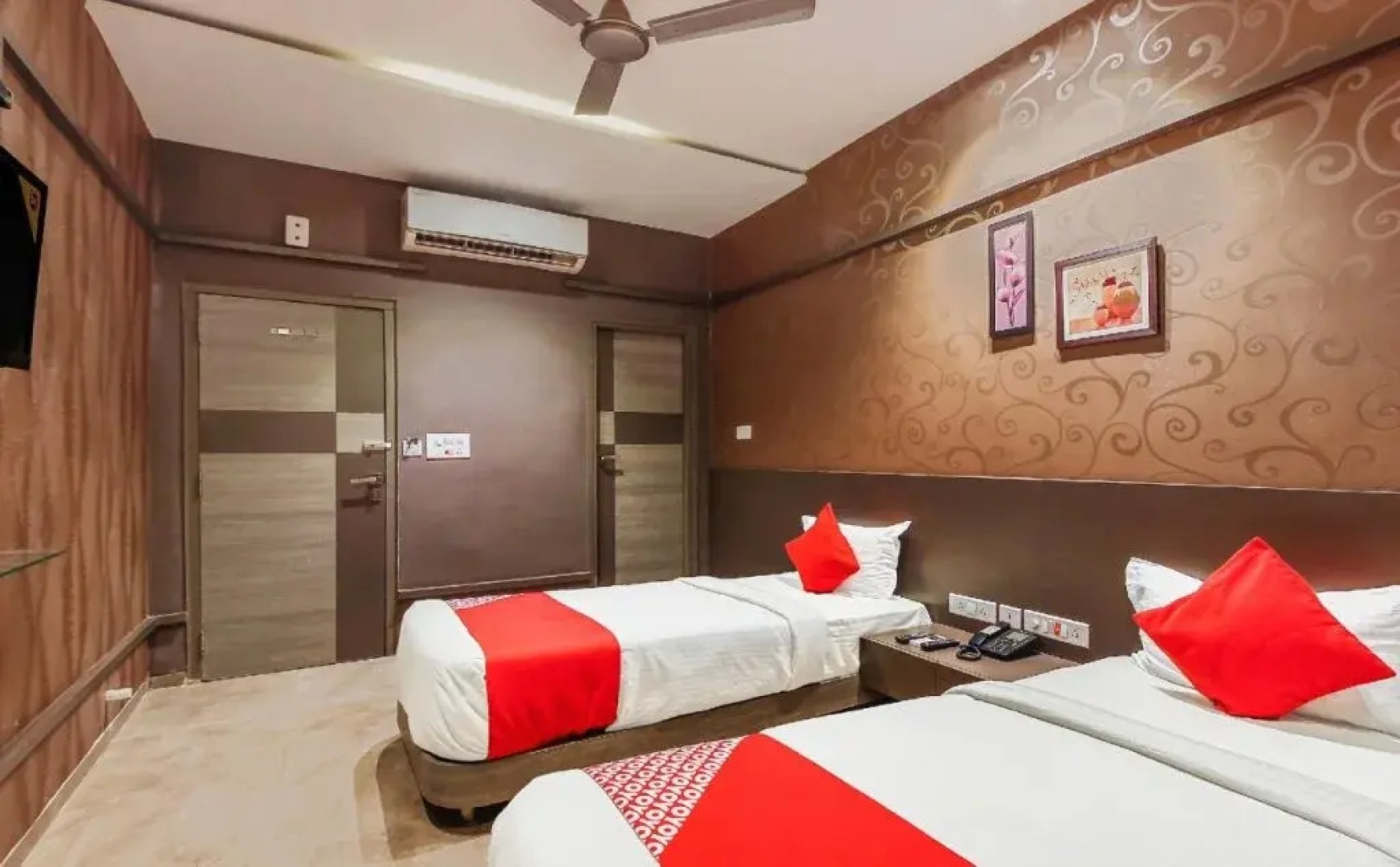 OYO 26991 Stanza Luxurios Stay