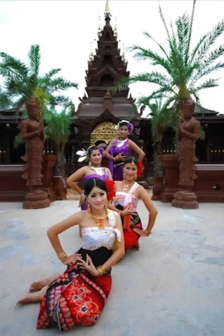 Ammatara Pura Pool Villas