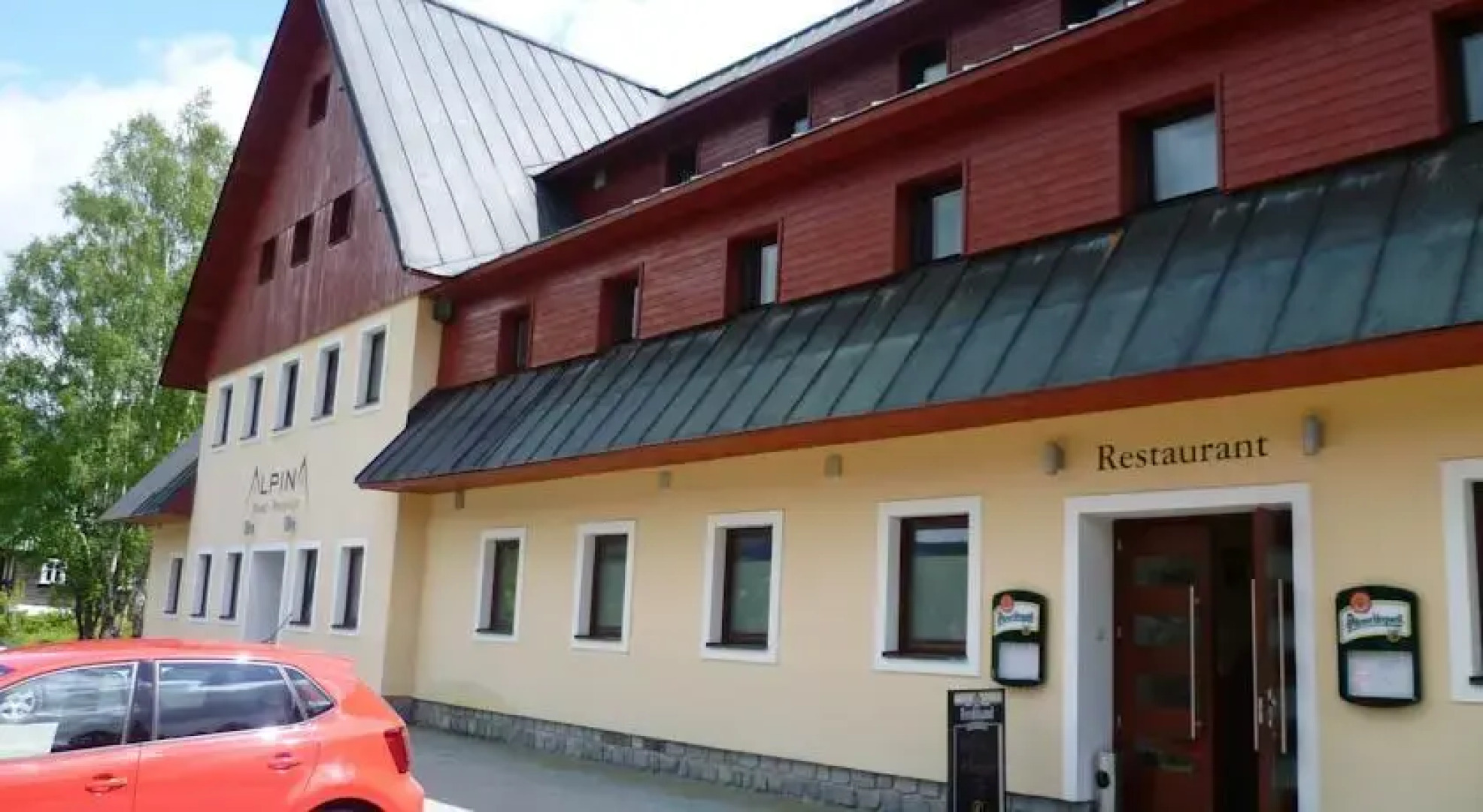 Hotel Alpina
