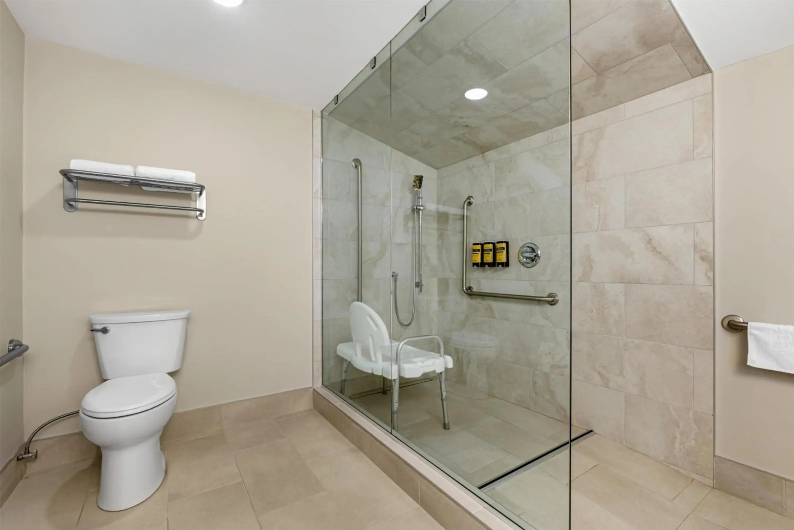 Best Western Plus Baker Street Inn