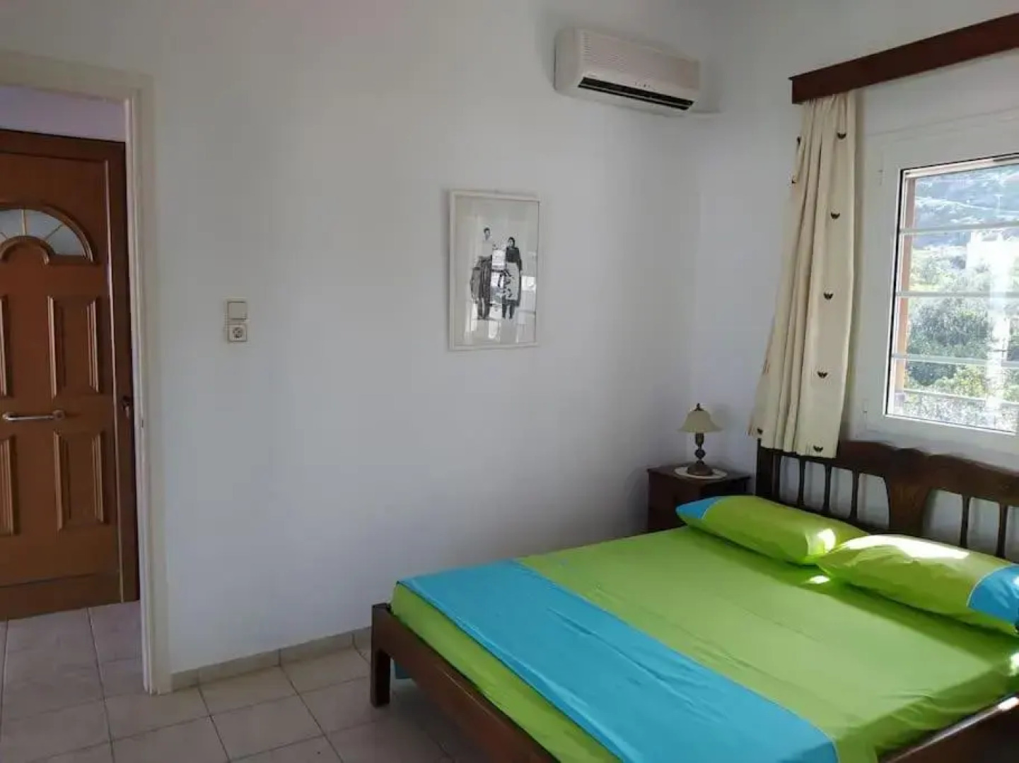 ALEXANDRA, 1 min walk to Magazia beach