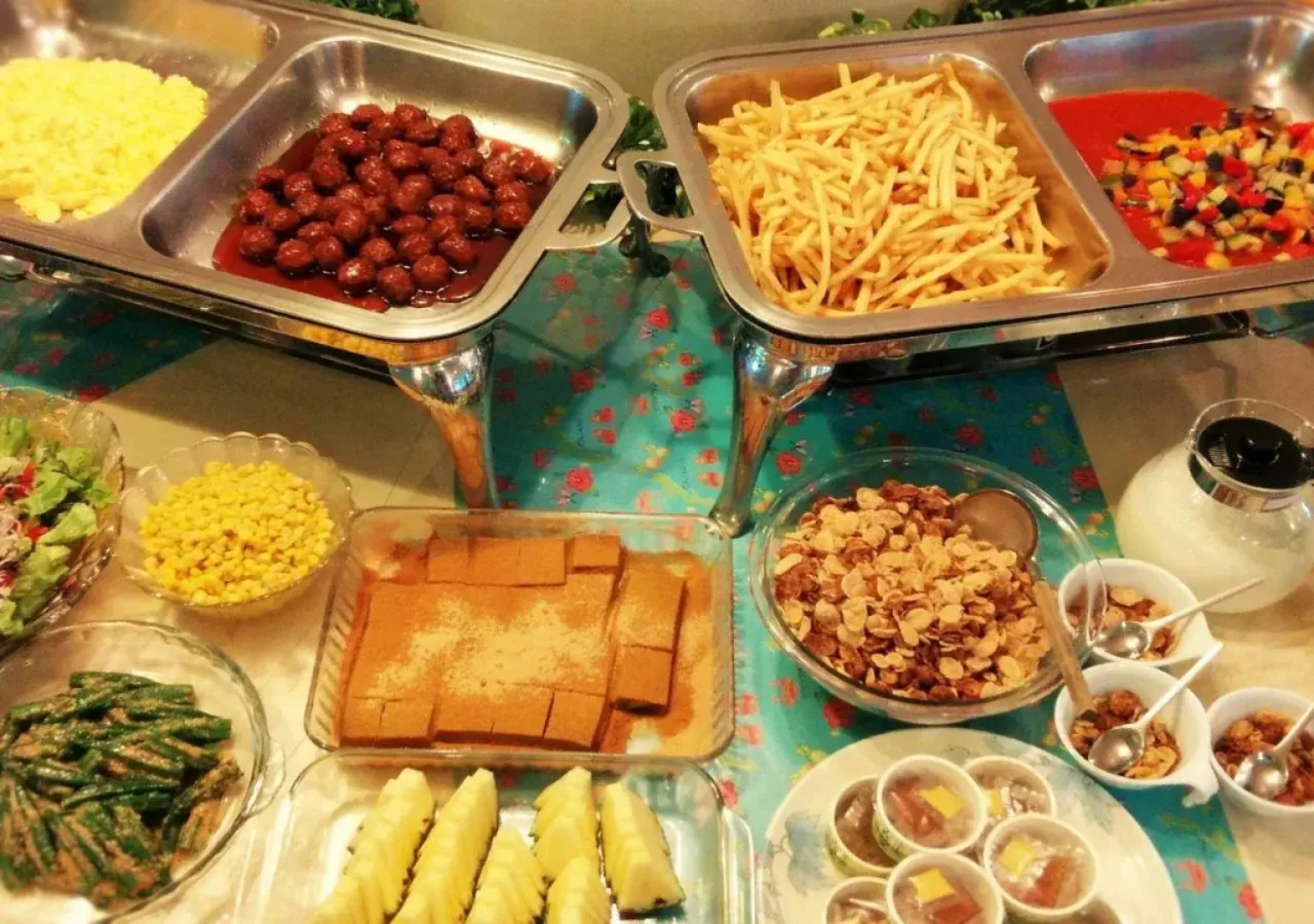 Okinawa International Youth Hostel