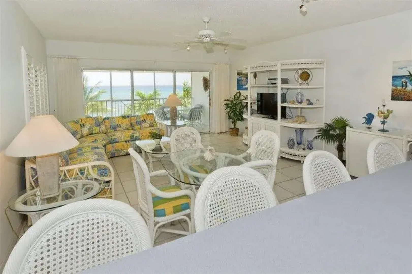 Discovery Point by Cayman Villas