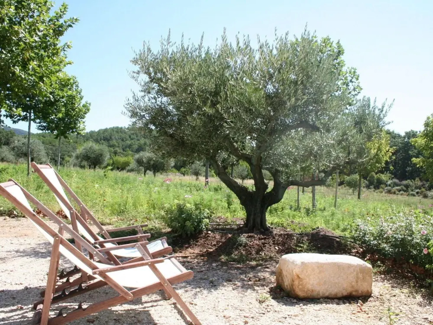 Secluded Holiday Home in Rustrel With Swimming Pool