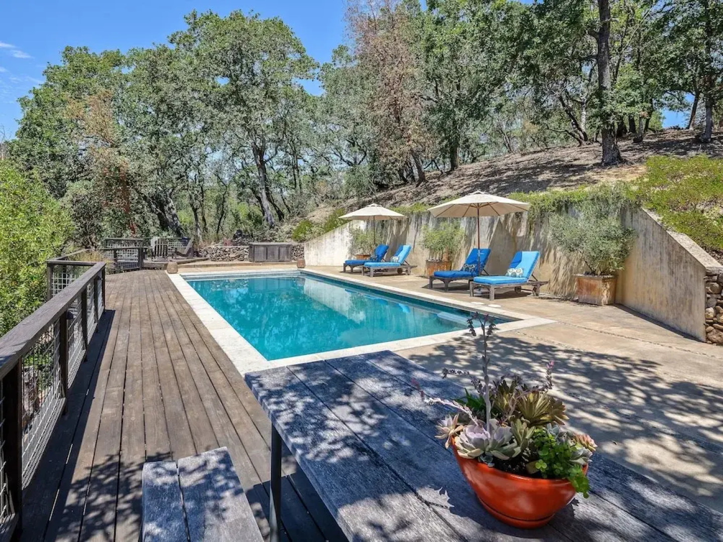 Flicker Hill 1240 by RedAwning