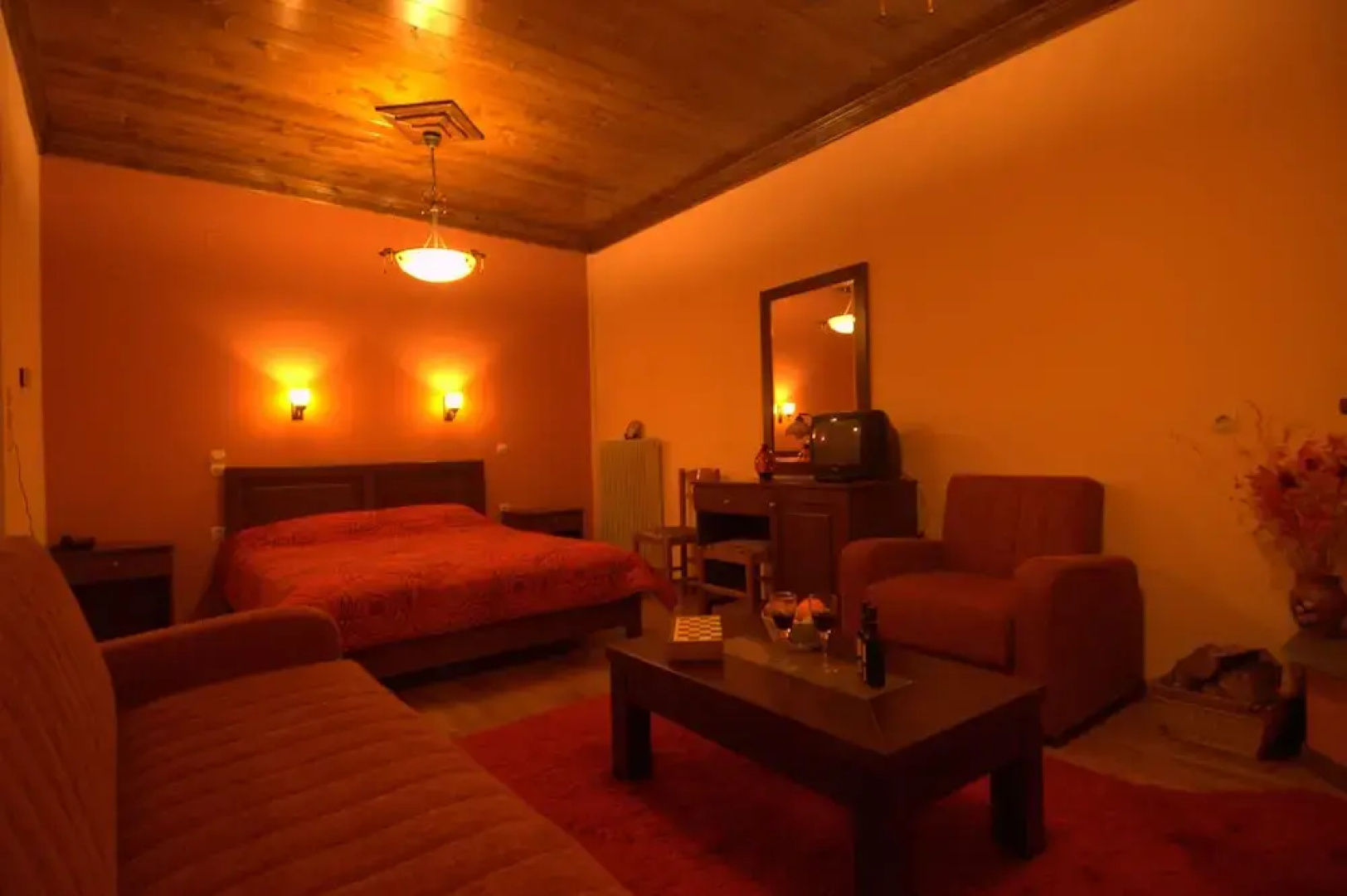 Kroupi Hotel