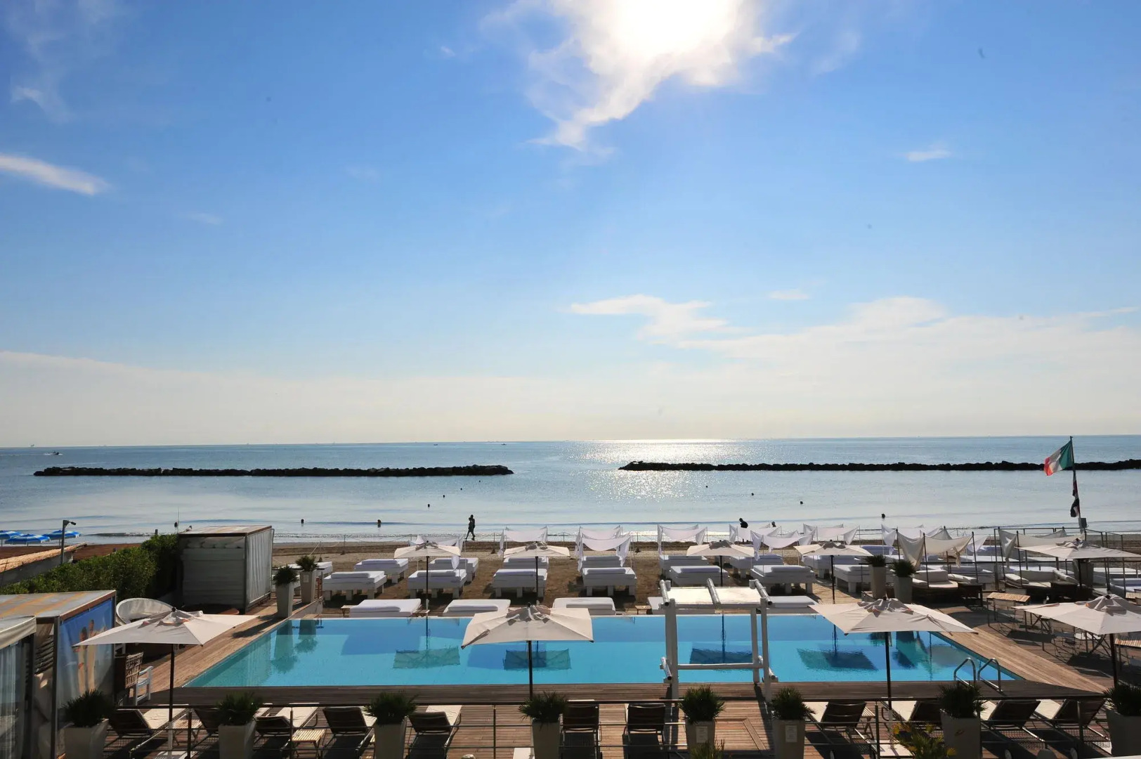 Vistamare Suite Hotel