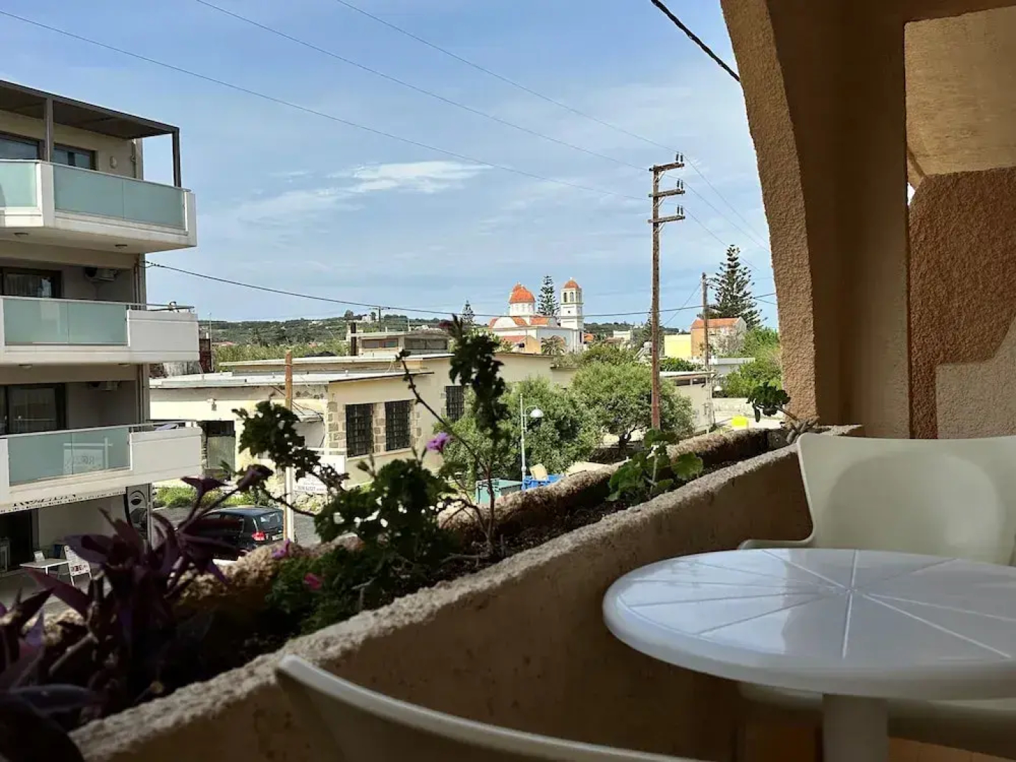 Albatross Hotel