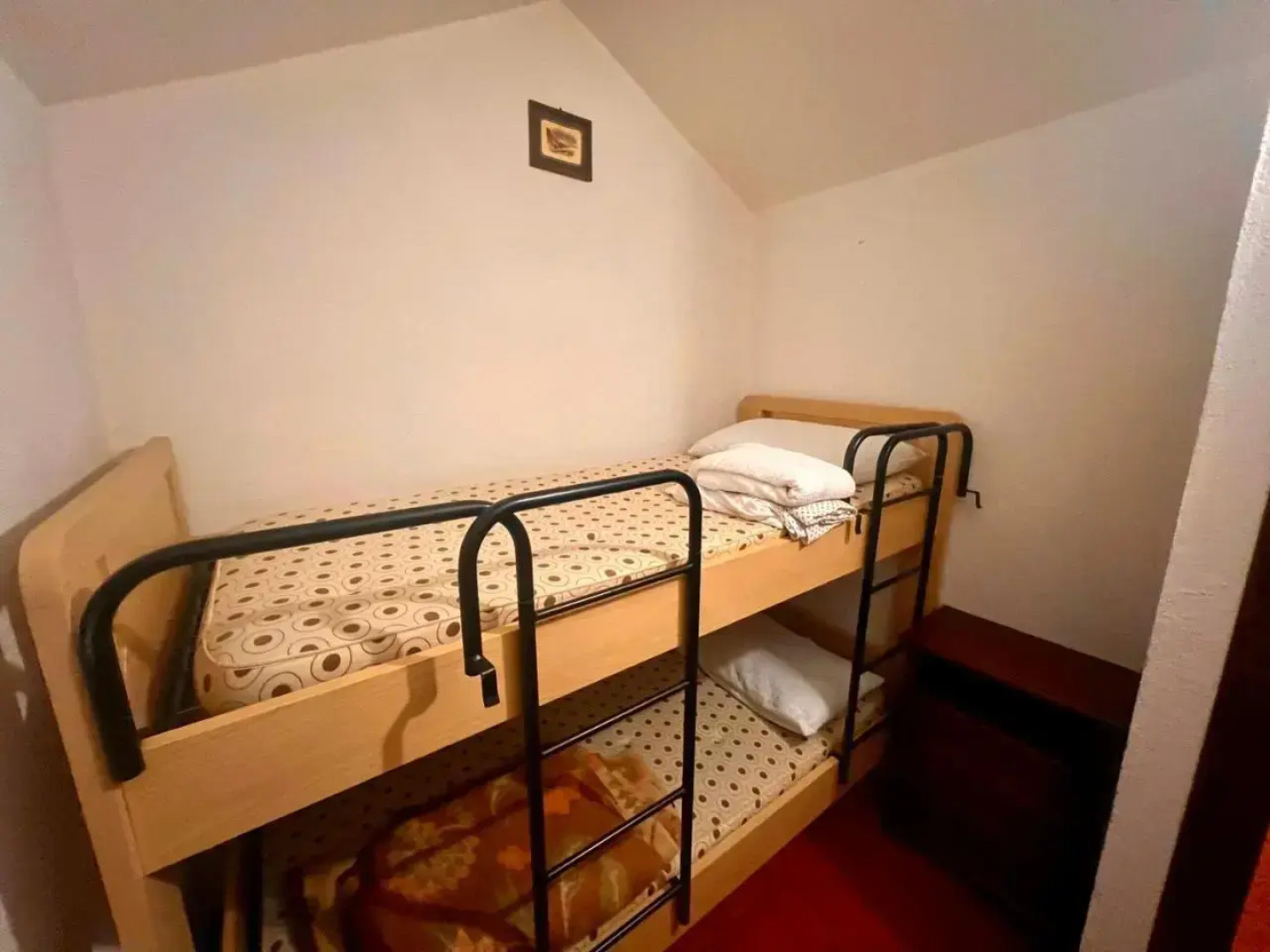 Via Osvaldo Moretti(complessoShalimar)