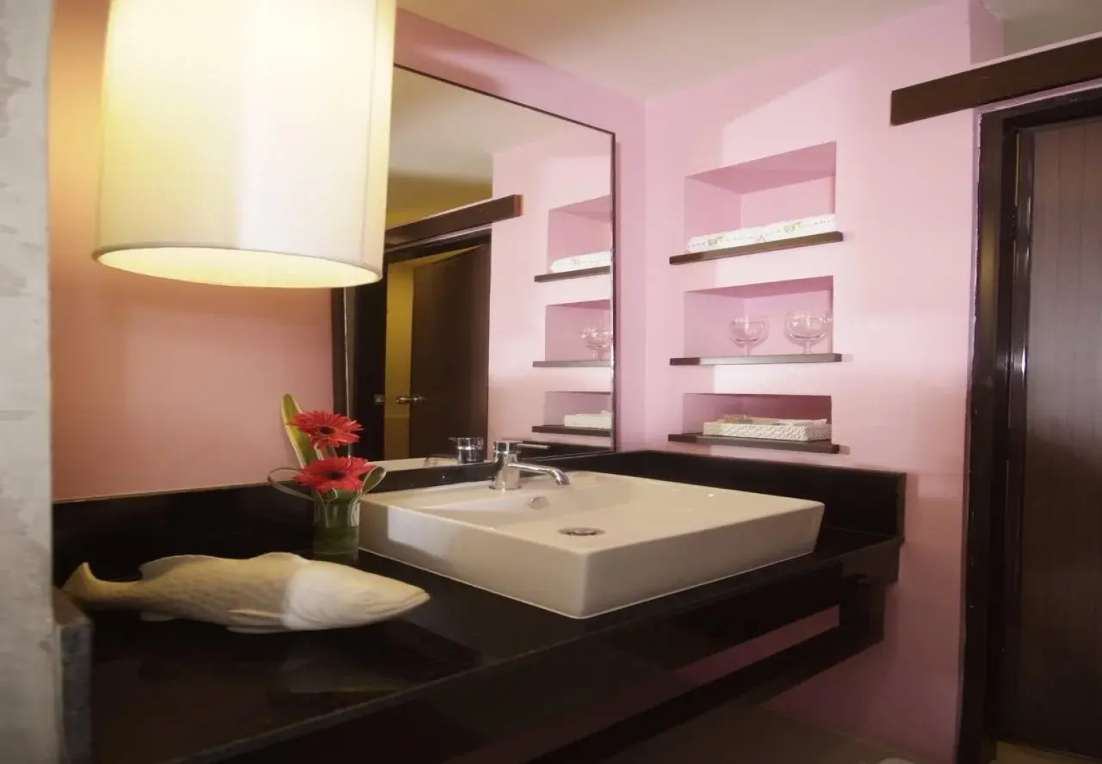 Silathip Huahin Serviced Apartment & Hotel