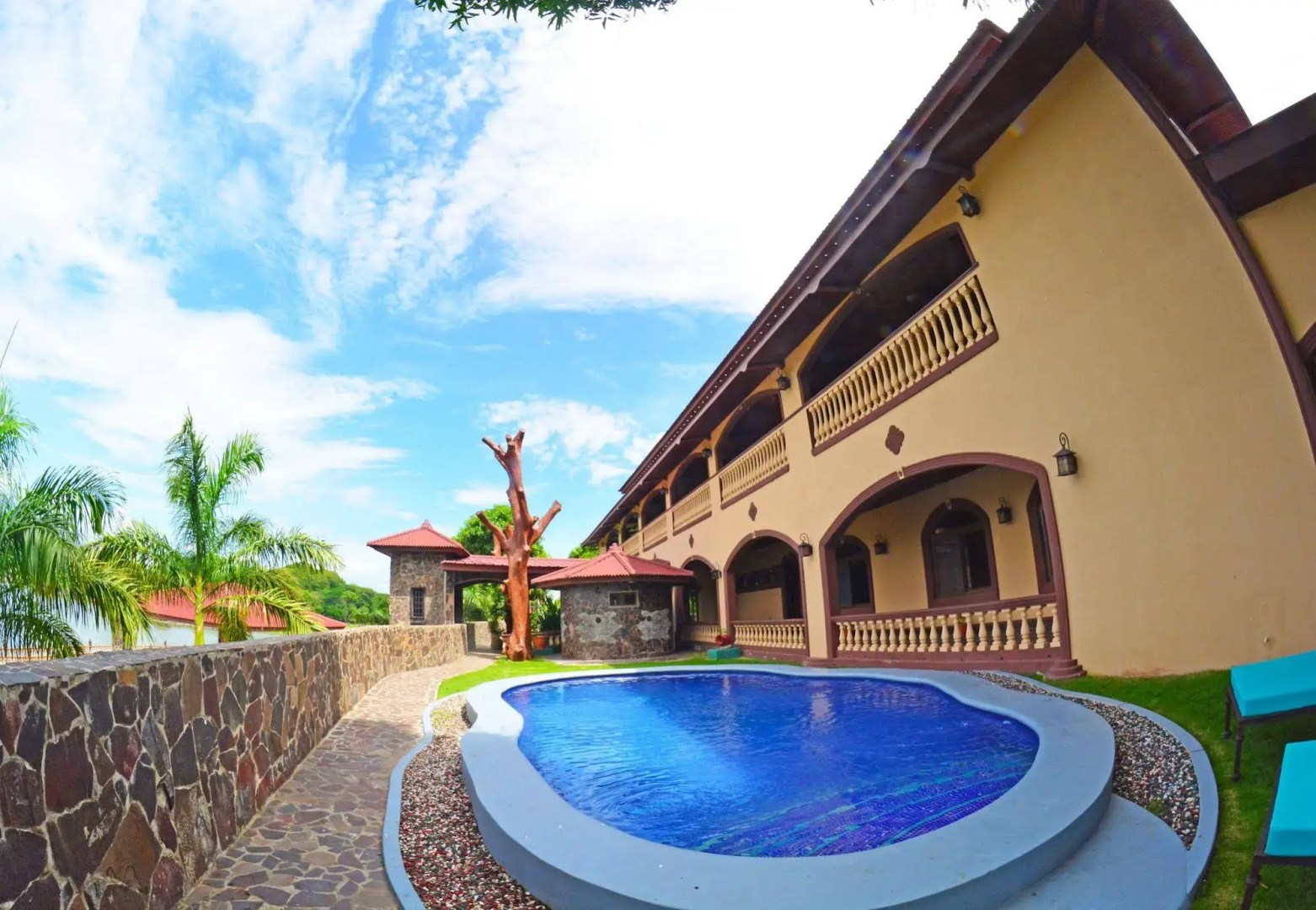 Hotel El Reith Lake Granada Nicaragua