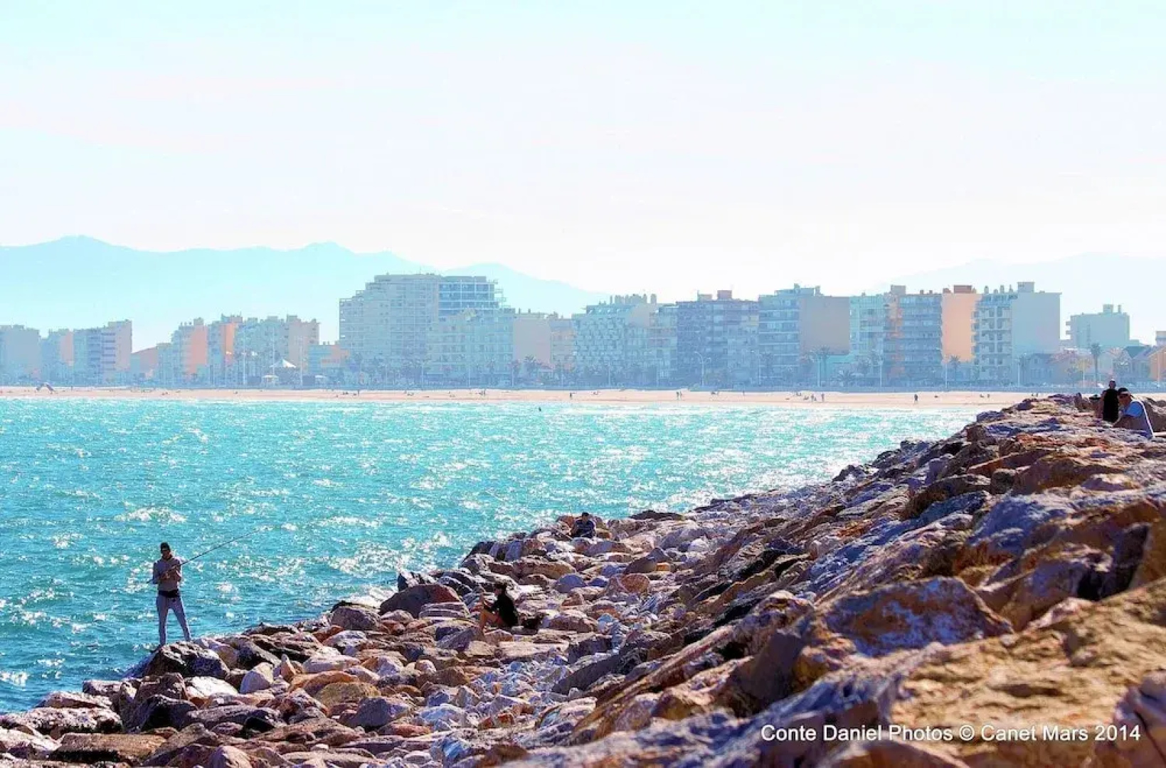 Apartment with 2 Bedrooms in Canet-En-Roussillon, with Wonderful Mountain View And Terrace