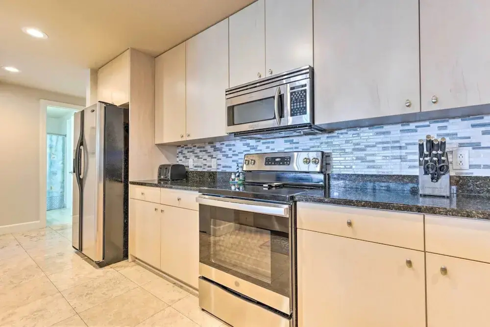 Spacious Biloxi Getaway w/ Pools & Beach Access!