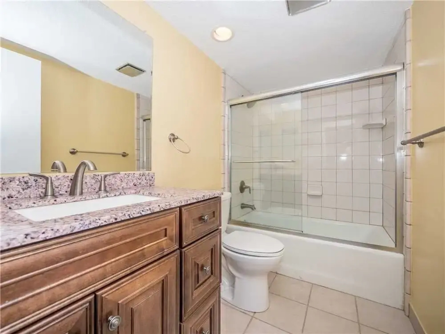 2 Turtle Lane - Three Bedroom Home