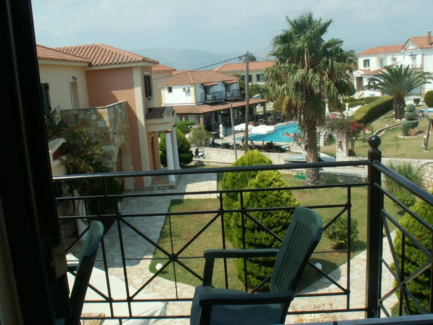 Elanthi Village Hotel