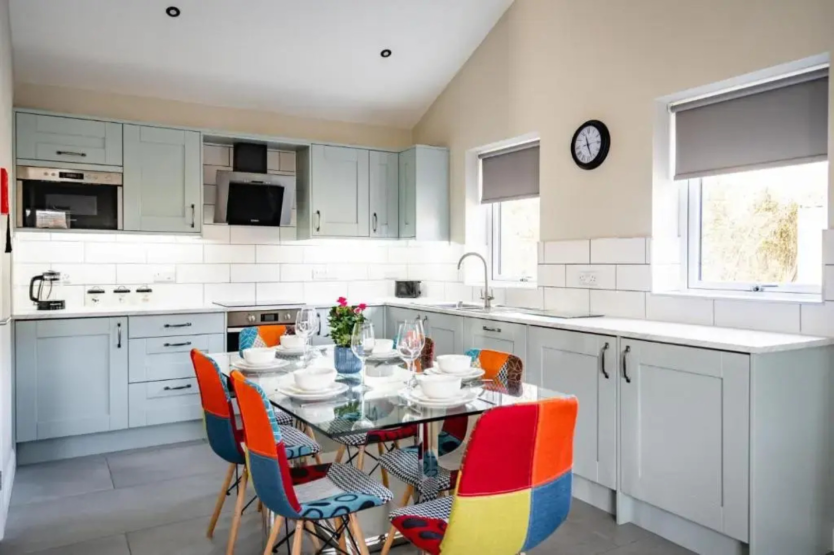 Fantastic and Sleek 3BD Home Wrington Bristol