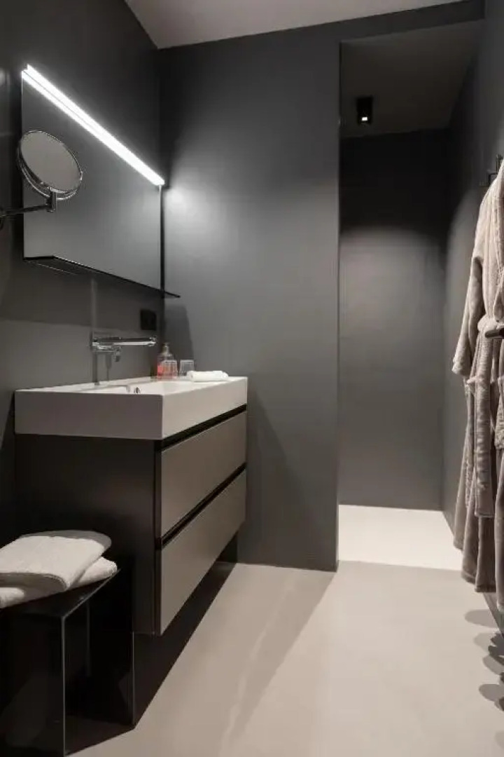 EAST GOING TRIPLE A Apartments