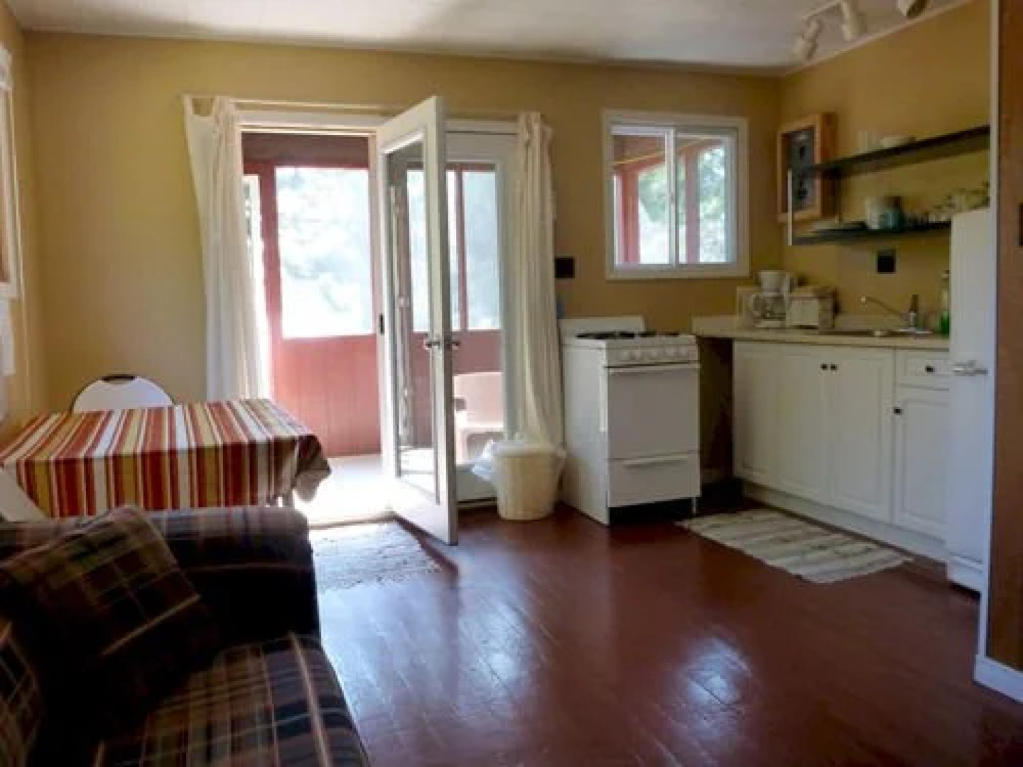 Chippawa Resort - Cottages & Camping