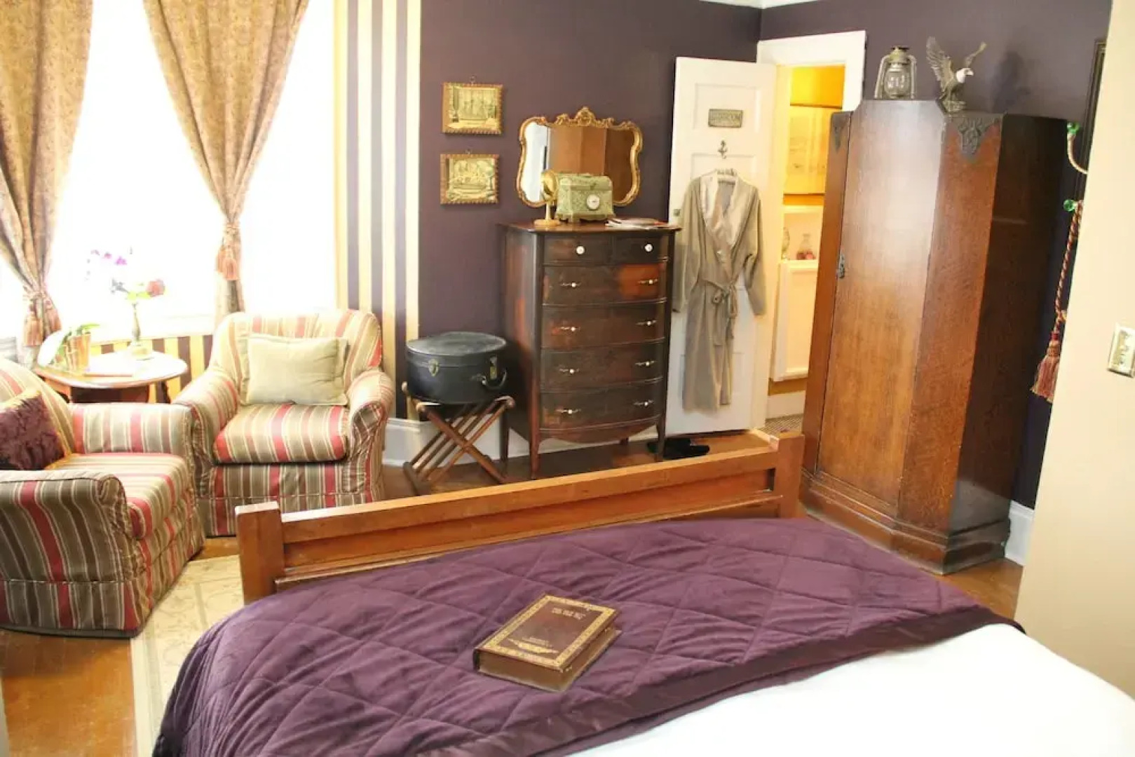 Joshua Inn Bed & Breakfast
