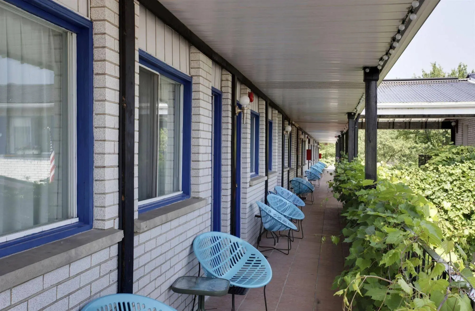 Blue Moon Motel