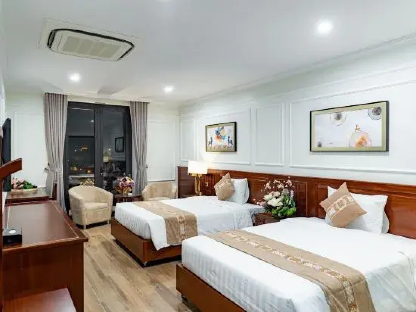 Tu Son Luxury 2 Hotel