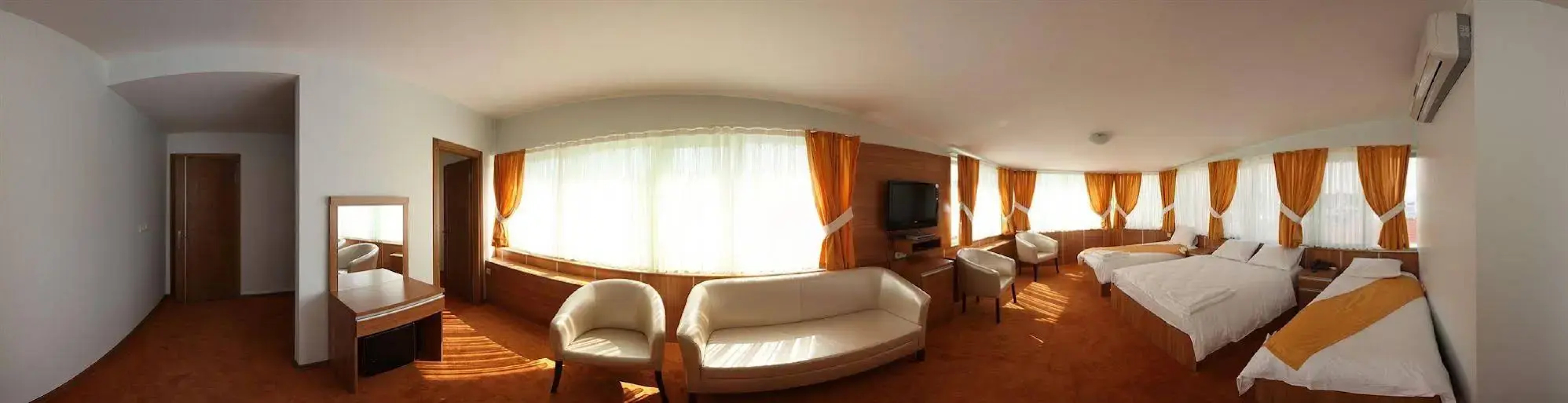 Omega Luxx Hotel - Boutique class