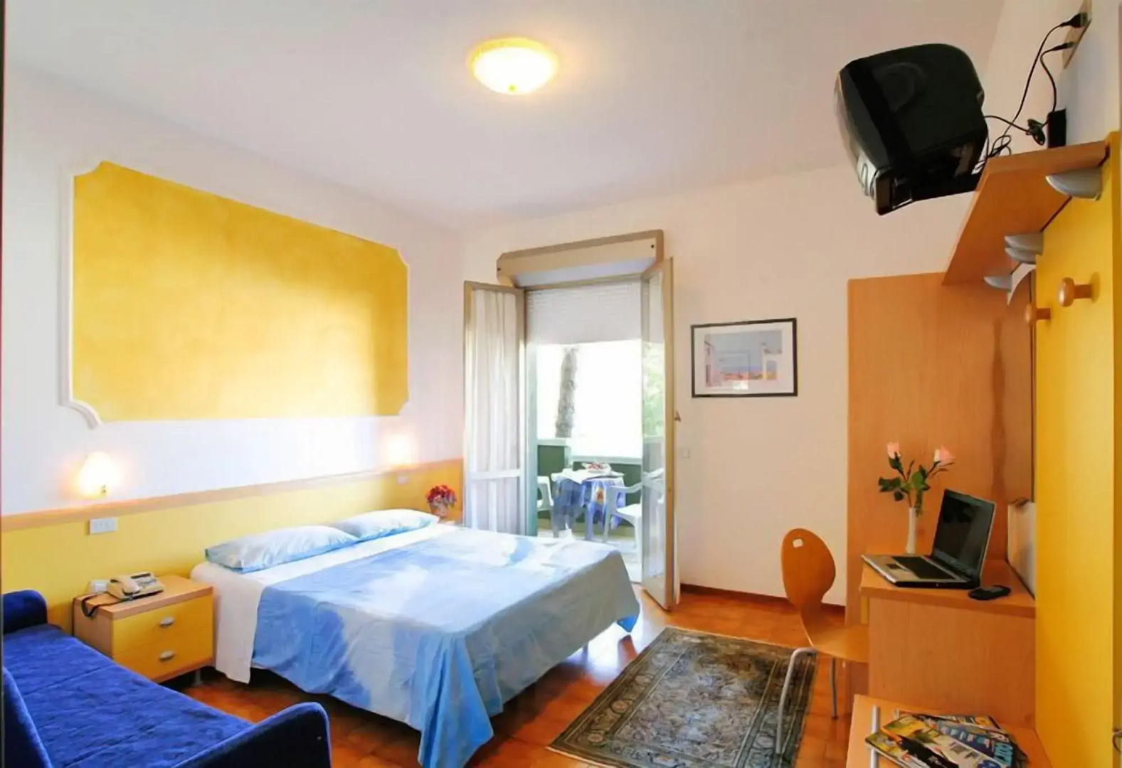 Hotel Etna