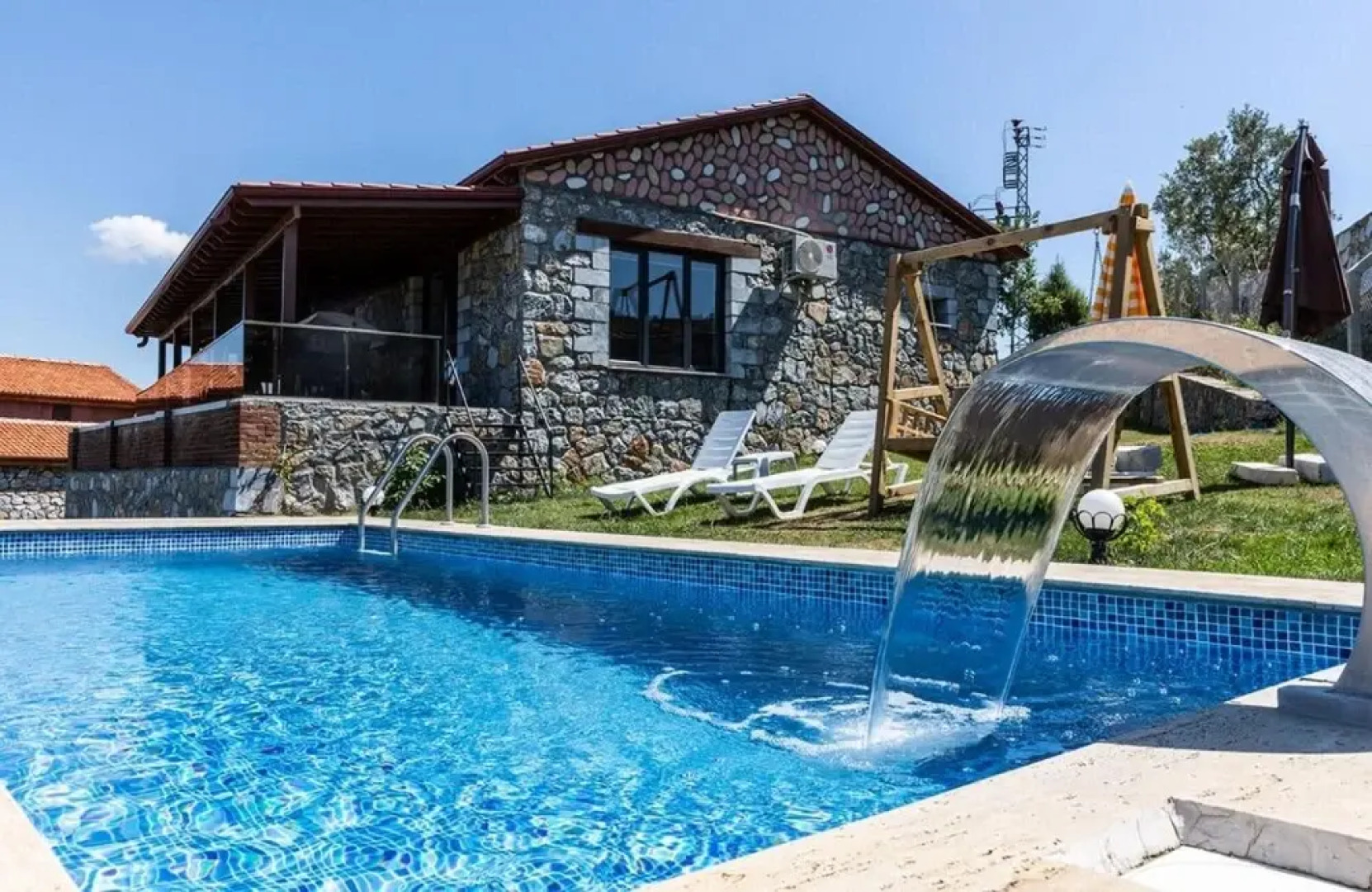 Amazing Stone House With Fireplace and Private Pool Surrounded With Nature in Iznik Bursa