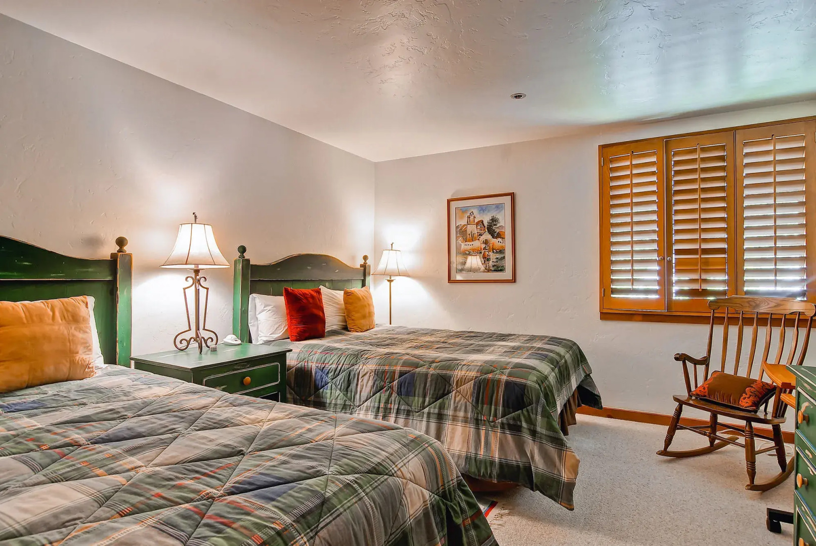 Kiva Lodge by East West Hospitality