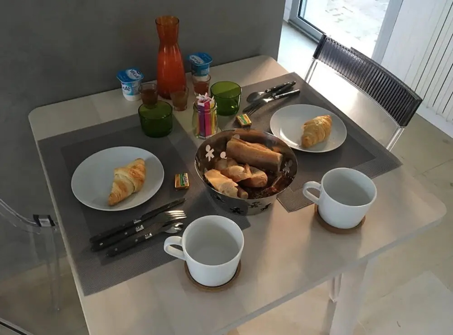 Chambres dHotes Des Tours A La Rochelle