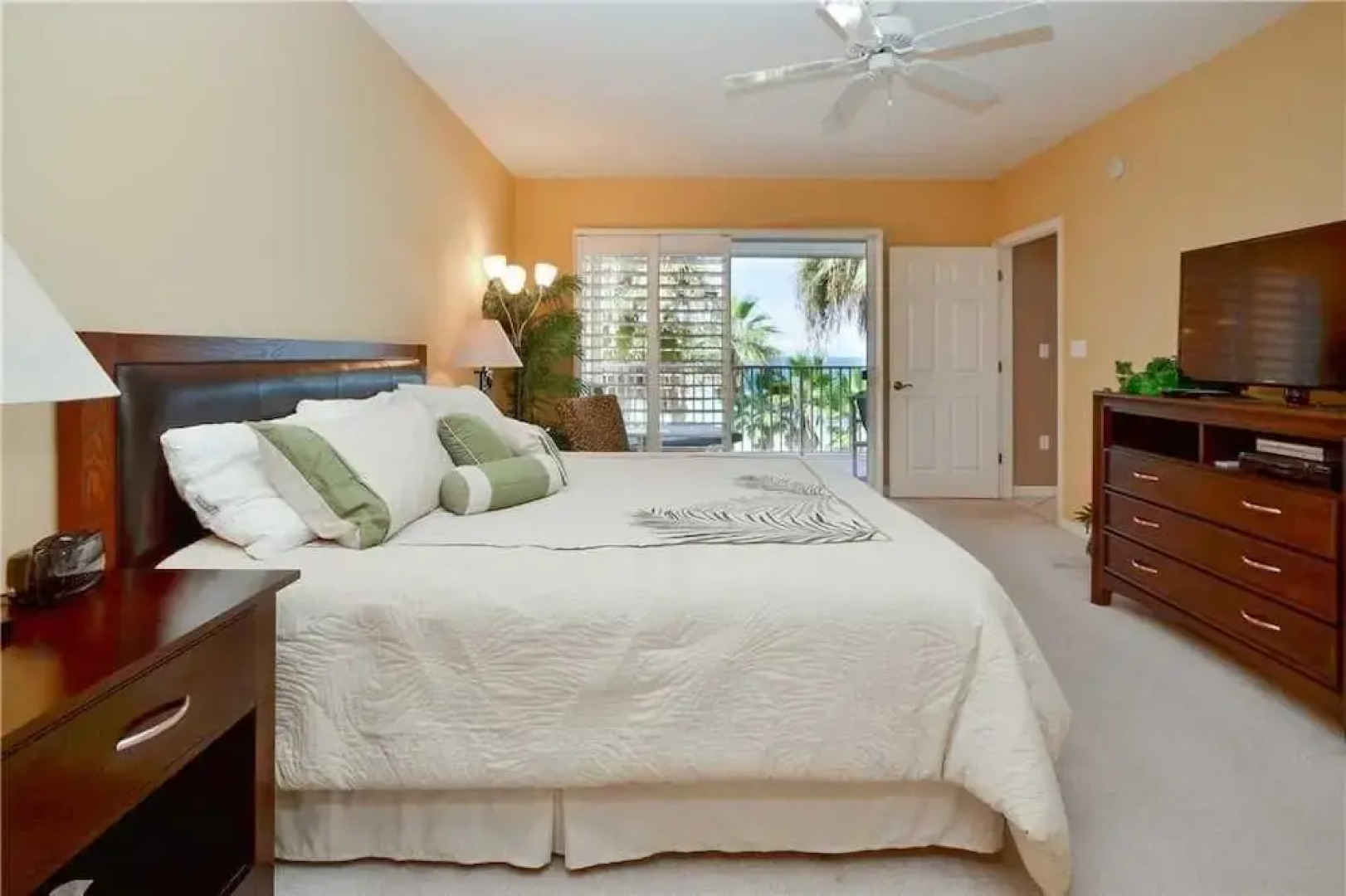 Tides Beach Club 5354 - Two Bedroom Condo