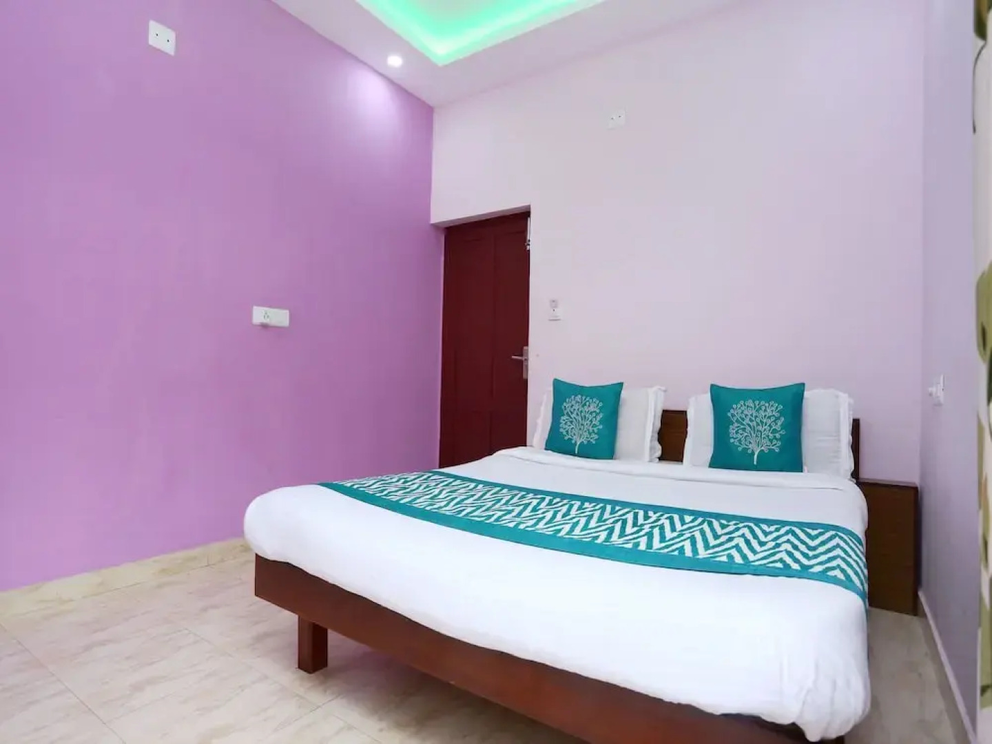 OYO 15406 Sanjeevani Resorts