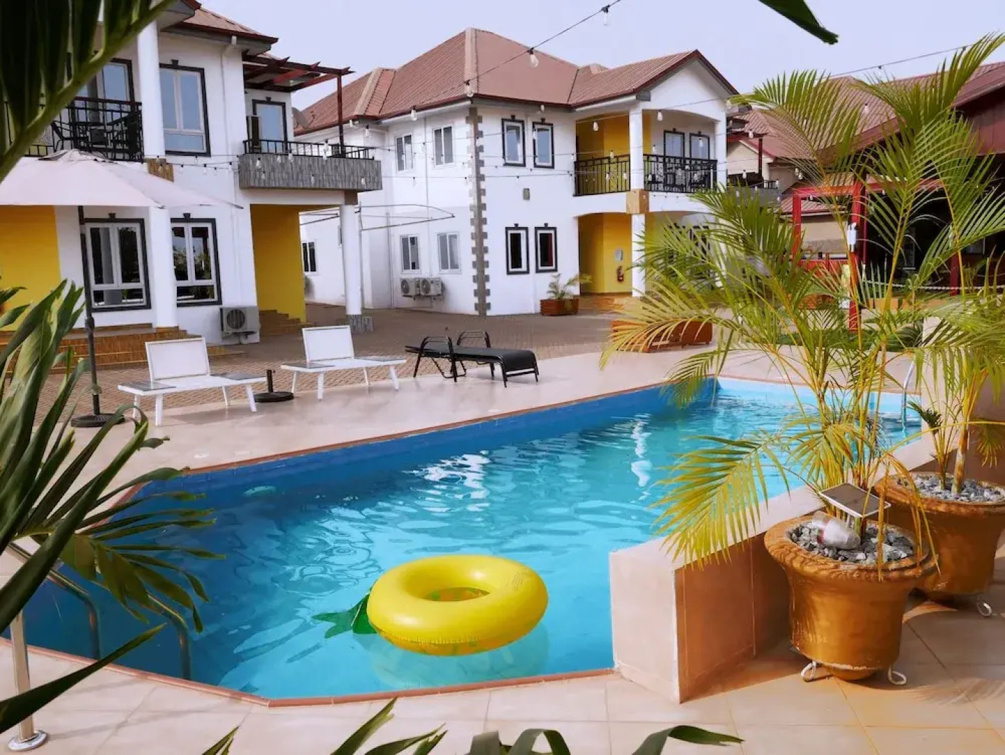 Candice serviced Apartment