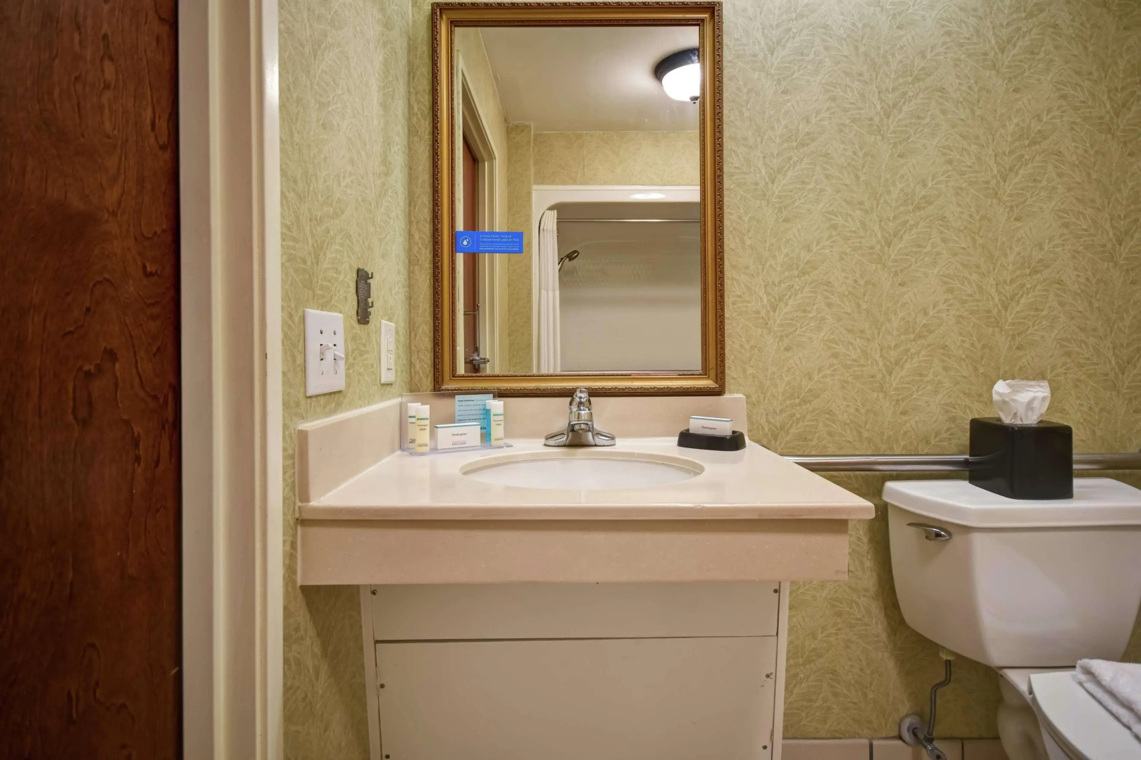 Hampton Inn & Suites Charleston/West Ashley