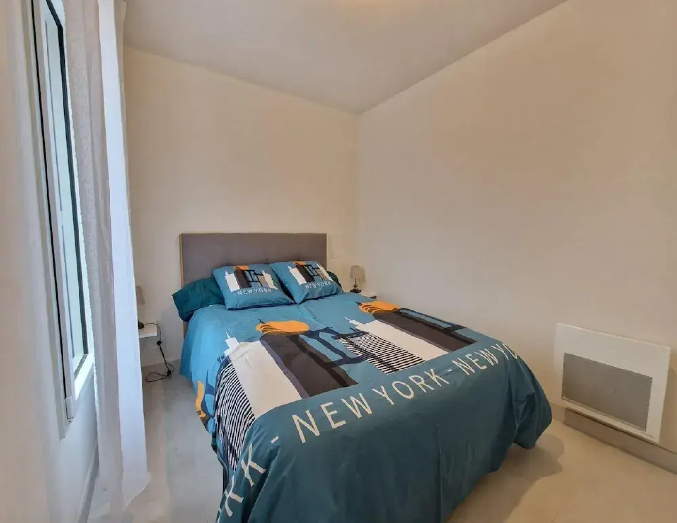 Charming Independent Apartment in Belz